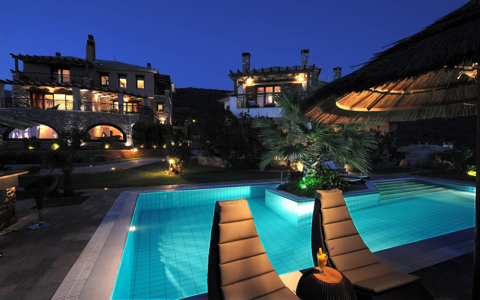 Iakovakis Suites & Spa